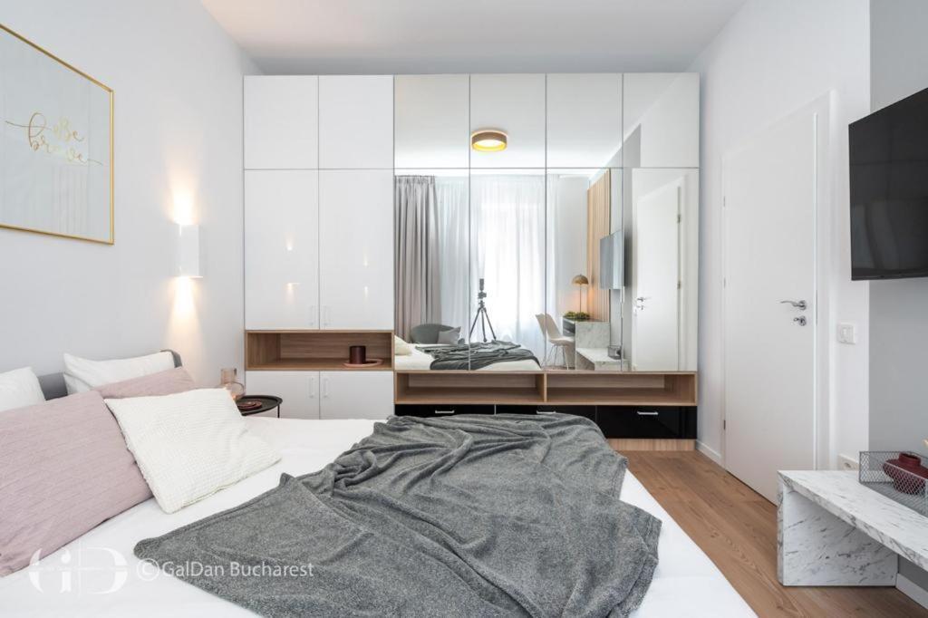 The Loft Luxury Apartments-Near The Park In The City Center บูคาเรสต์ ภายนอก รูปภาพ