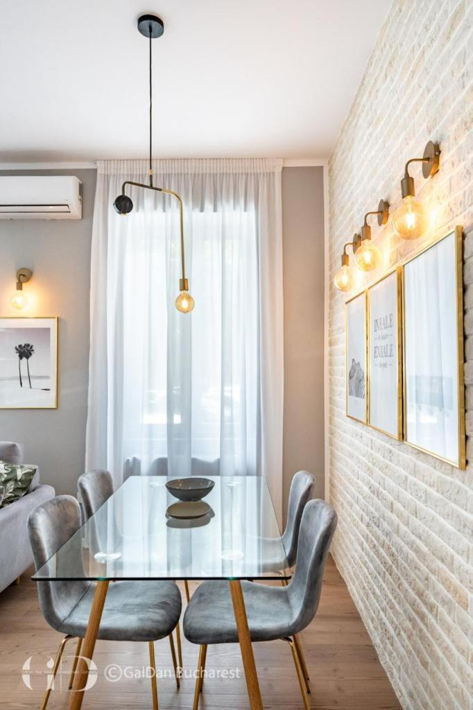 The Loft Luxury Apartments-Near The Park In The City Center บูคาเรสต์ ภายนอก รูปภาพ