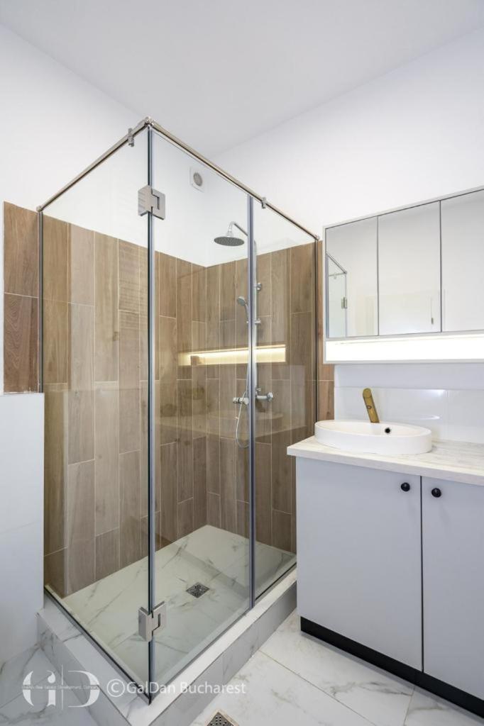 The Loft Luxury Apartments-Near The Park In The City Center บูคาเรสต์ ภายนอก รูปภาพ