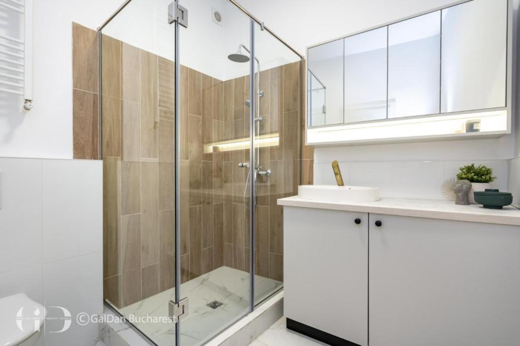 The Loft Luxury Apartments-Near The Park In The City Center บูคาเรสต์ ภายนอก รูปภาพ