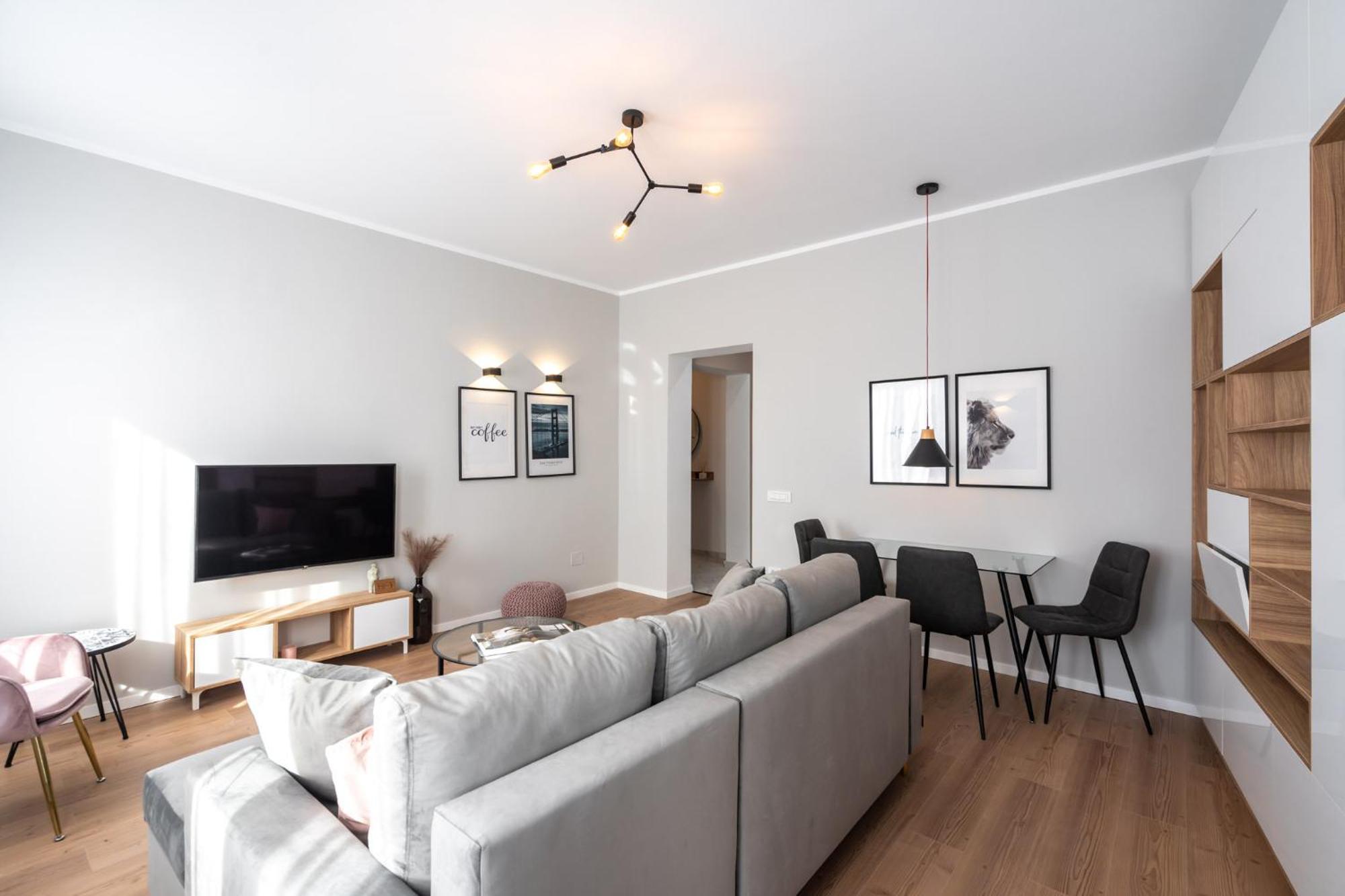 The Loft Luxury Apartments-Near The Park In The City Center บูคาเรสต์ ภายนอก รูปภาพ