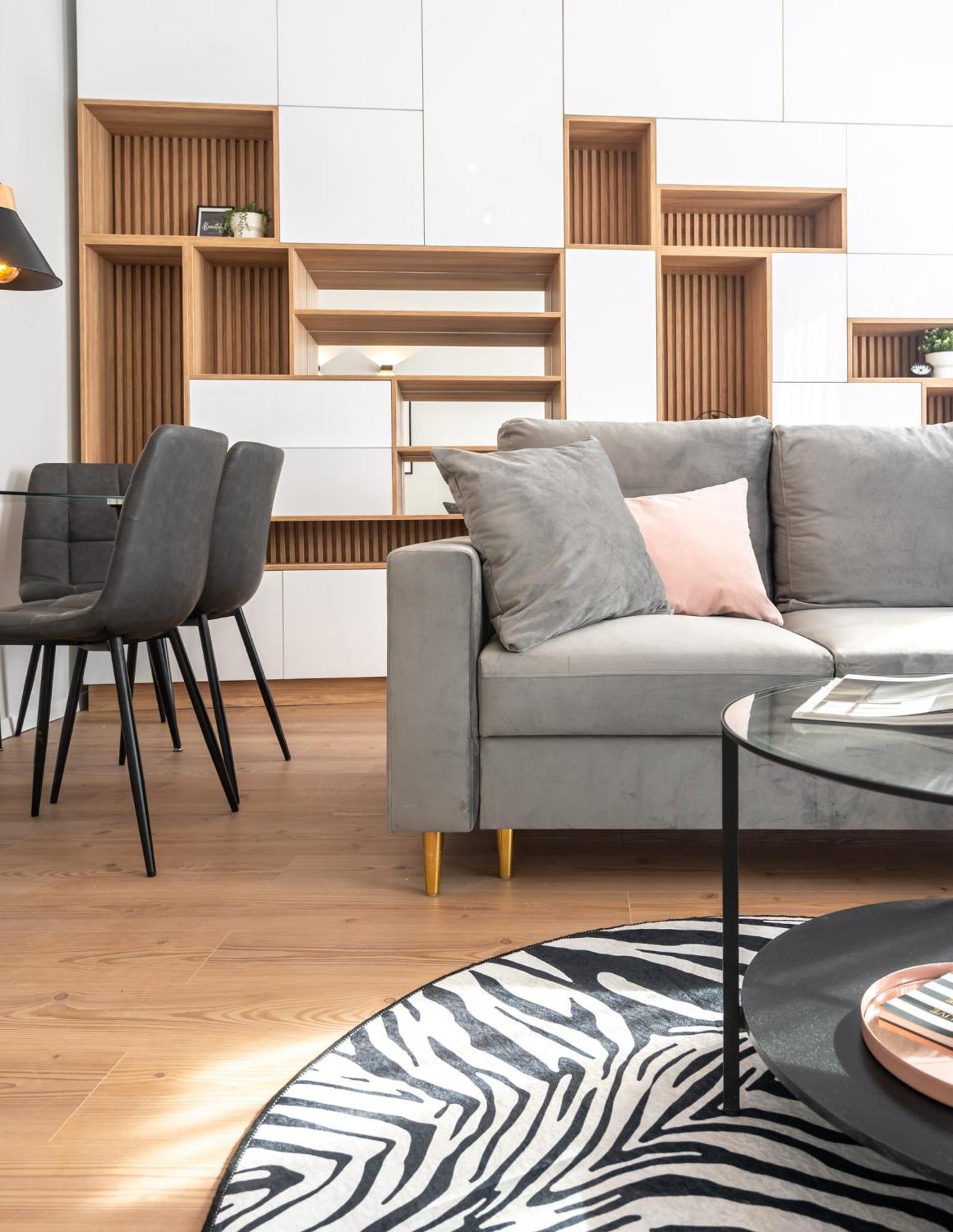 The Loft Luxury Apartments-Near The Park In The City Center บูคาเรสต์ ภายนอก รูปภาพ
